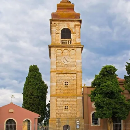 아파트 Cozy In 페로이